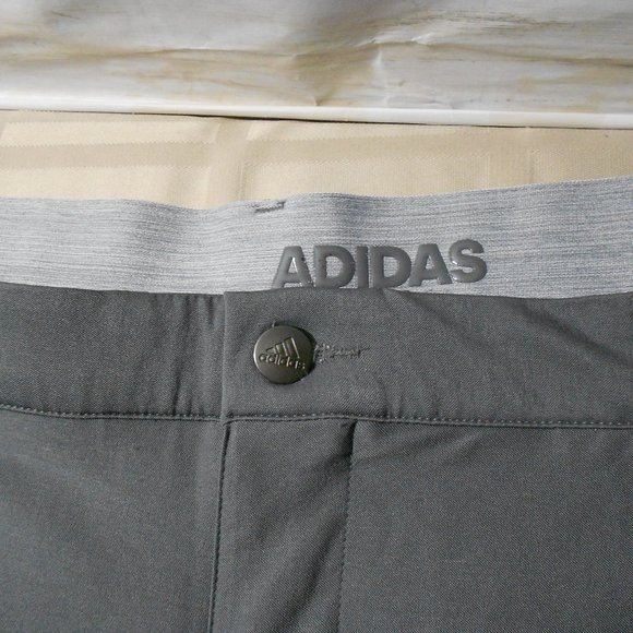adidas Pants Excellent Adidas 38 X 32 Men Solid Gray Light Weight